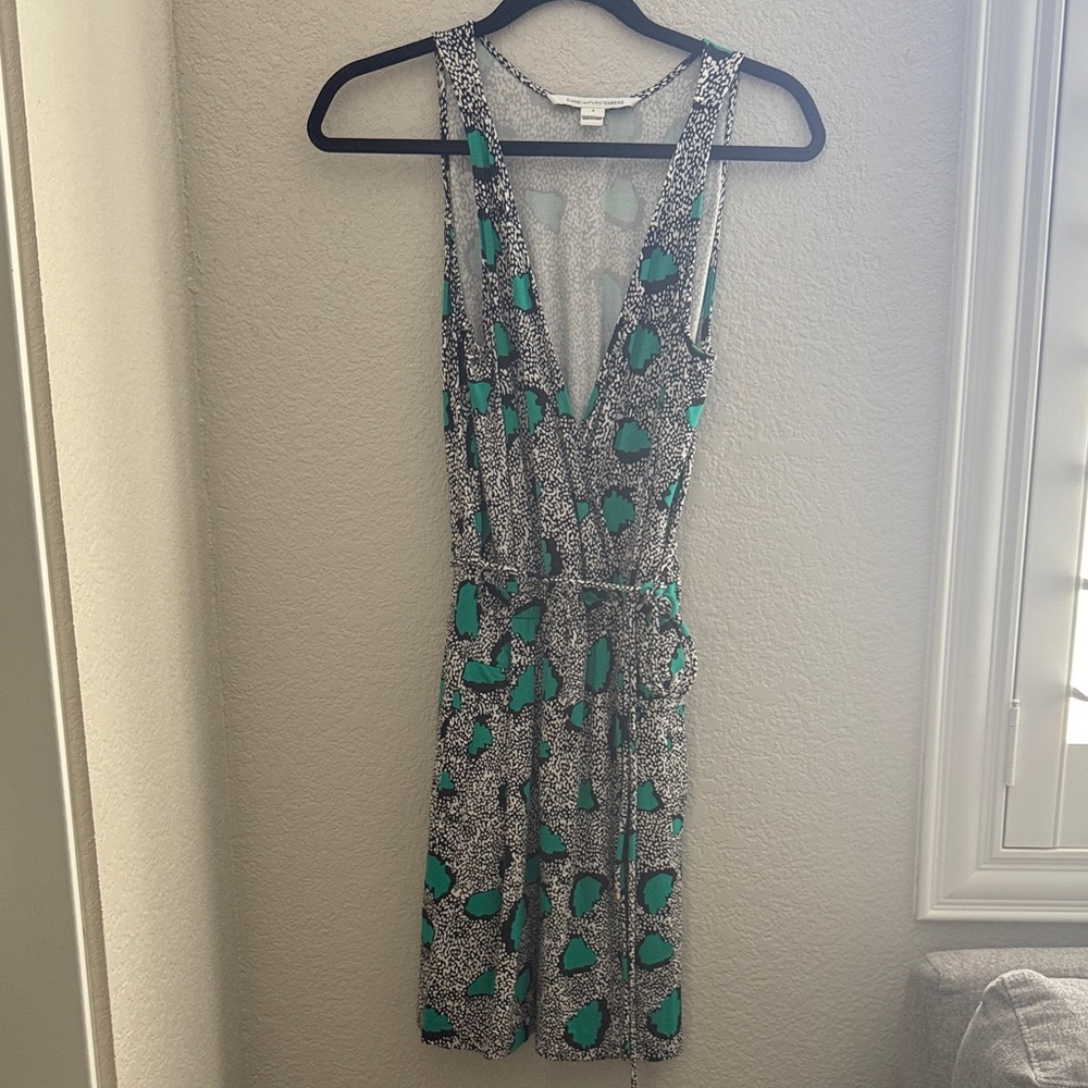 Diane Von Furstenberg Teal and Black Print Dress